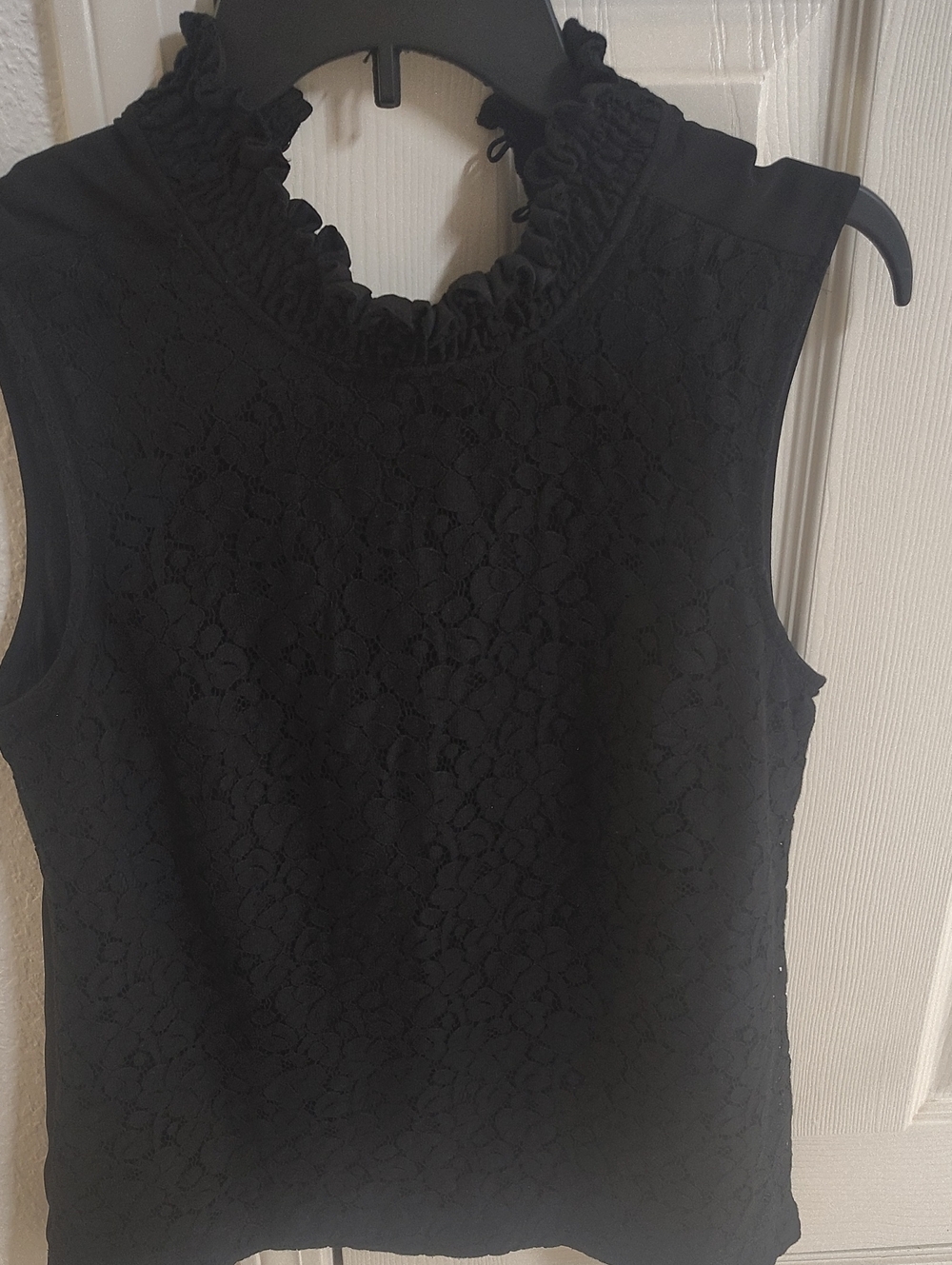 Banana Republic Black Lace Ruffle Mock Neck Sleeveless Top